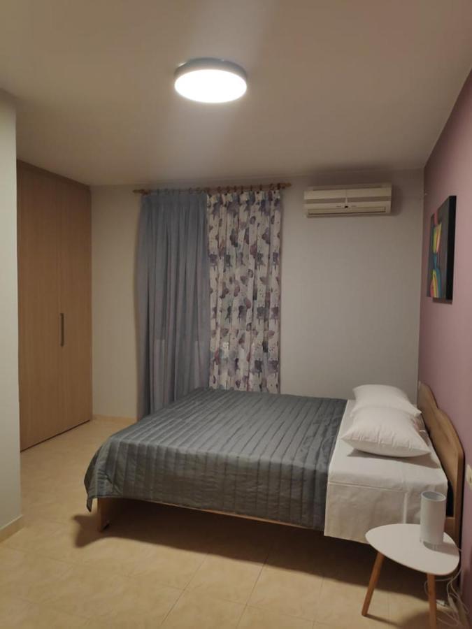 Xenia'S Countryside Guesthouse Agia Marina  Exterior photo